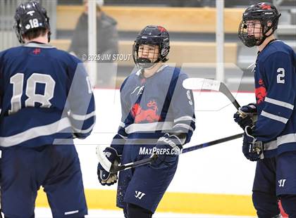 Thumbnail 1 in Kent vs. Trinity-Pawling (Avon Christmas Classic 7th Place) photogallery.