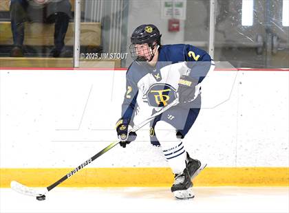 Thumbnail 3 in Kent vs. Trinity-Pawling (Avon Christmas Classic 7th Place) photogallery.