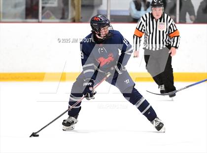 Thumbnail 2 in Kent vs. Trinity-Pawling (Avon Christmas Classic 7th Place) photogallery.