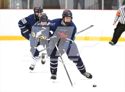 Thumbnail 3 in Kent vs. Trinity-Pawling (Avon Christmas Classic 7th Place) photogallery.