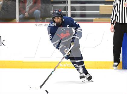 Thumbnail 3 in Kent vs. Trinity-Pawling (Avon Christmas Classic 7th Place) photogallery.