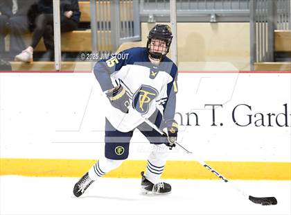 Thumbnail 3 in Kent vs. Trinity-Pawling (Avon Christmas Classic 7th Place) photogallery.