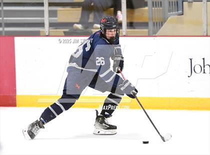 Thumbnail 2 in Kent vs. Trinity-Pawling (Avon Christmas Classic 7th Place) photogallery.