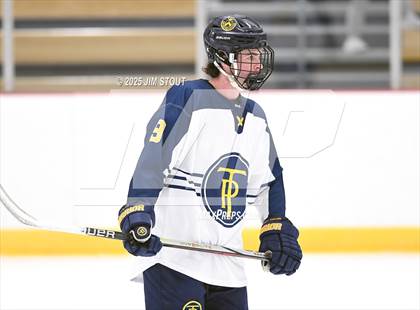 Thumbnail 3 in Kent vs. Trinity-Pawling (Avon Christmas Classic 7th Place) photogallery.