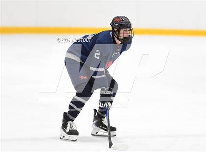 Thumbnail 2 in Kent vs. Trinity-Pawling (Avon Christmas Classic 7th Place) photogallery.