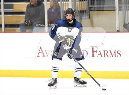 Thumbnail 3 in Kent vs. Trinity-Pawling (Avon Christmas Classic 7th Place) photogallery.