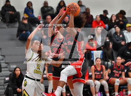 Thumbnail 2 in Ontario Christian vs. Mater Dei photogallery.
