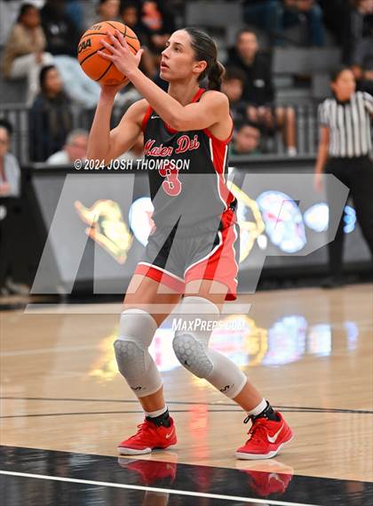 Thumbnail 1 in Ontario Christian vs. Mater Dei photogallery.