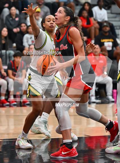 Thumbnail 2 in Ontario Christian vs. Mater Dei photogallery.