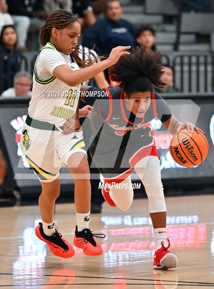 Thumbnail 3 in Ontario Christian vs. Mater Dei photogallery.
