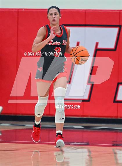 Thumbnail 1 in Ontario Christian vs. Mater Dei photogallery.