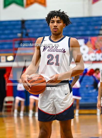 Thumbnail 3 in New Haven vs Kokomo (Phil Cox Memorial Holiday Tournament)  photogallery.