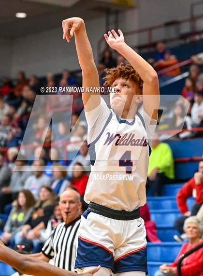 Thumbnail 3 in New Haven vs Kokomo (Phil Cox Memorial Holiday Tournament)  photogallery.