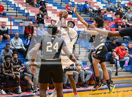 Thumbnail 3 in New Haven vs Kokomo (Phil Cox Memorial Holiday Tournament)  photogallery.