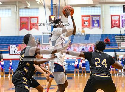 Thumbnail 2 in New Haven vs Kokomo (Phil Cox Memorial Holiday Tournament)  photogallery.
