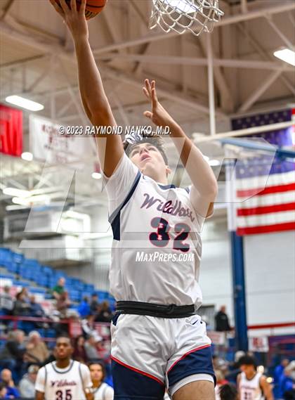 Thumbnail 3 in New Haven vs Kokomo (Phil Cox Memorial Holiday Tournament)  photogallery.