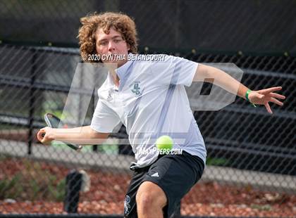 Thumbnail 2 in 5A State Tournament Day 1 photogallery.