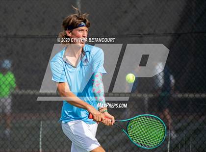 Thumbnail 1 in 5A State Tournament Day 1 photogallery.