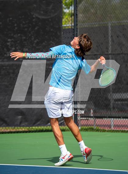 Thumbnail 1 in 5A State Tournament Day 1 photogallery.