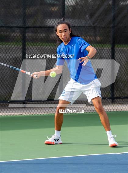 Thumbnail 3 in 5A State Tournament Day 1 photogallery.