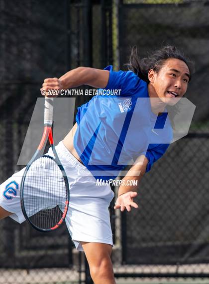 Thumbnail 2 in 5A State Tournament Day 1 photogallery.