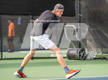 Thumbnail 1 in 5A State Tournament Day 1 photogallery.