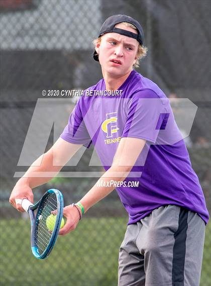 Thumbnail 1 in 5A State Tournament Day 1 photogallery.