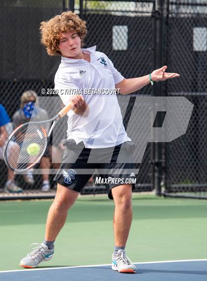 Thumbnail 1 in 5A State Tournament Day 1 photogallery.