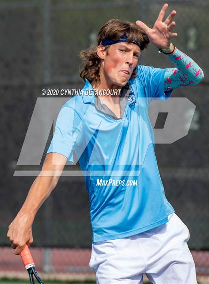 Thumbnail 3 in 5A State Tournament Day 1 photogallery.