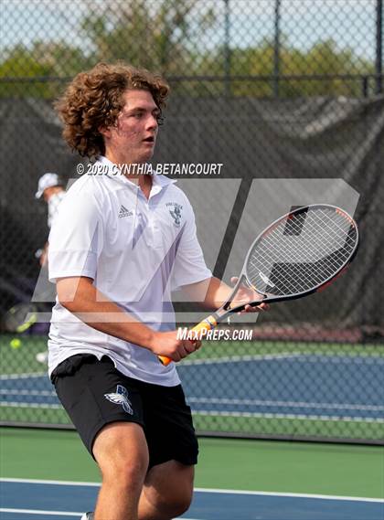Thumbnail 1 in 5A State Tournament Day 1 photogallery.