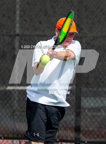 Thumbnail 3 in 5A State Tournament Day 1 photogallery.