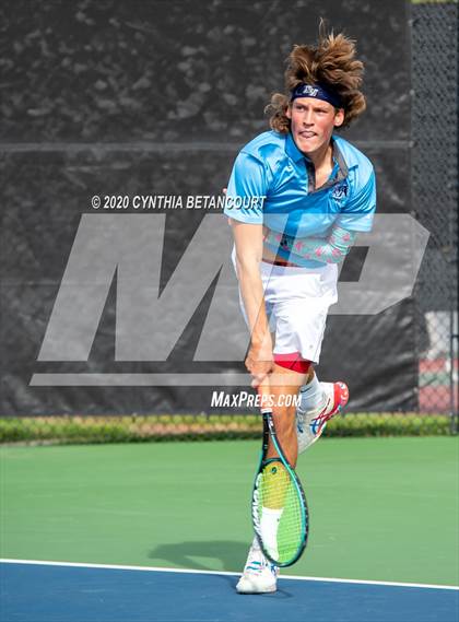 Thumbnail 3 in 5A State Tournament Day 1 photogallery.