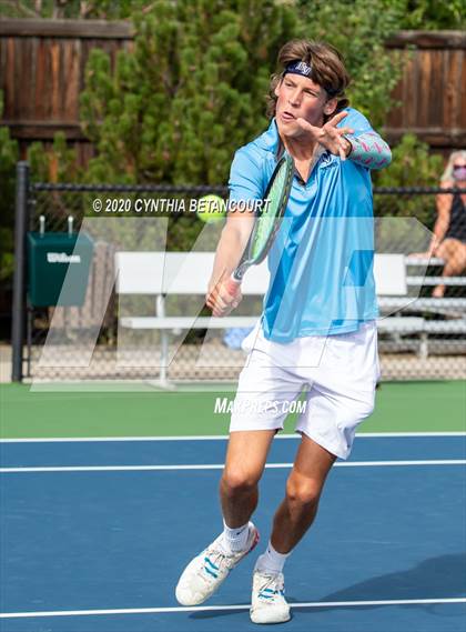 Thumbnail 1 in 5A State Tournament Day 1 photogallery.
