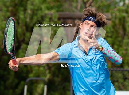 Thumbnail 3 in 5A State Tournament Day 1 photogallery.