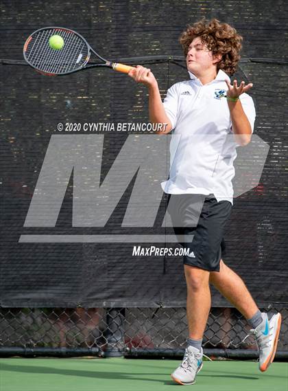Thumbnail 1 in 5A State Tournament Day 1 photogallery.