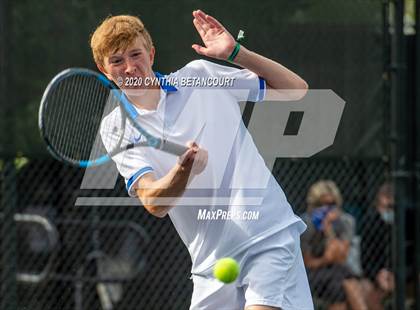 Thumbnail 1 in 5A State Tournament Day 1 photogallery.
