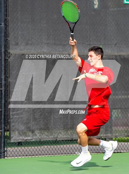 Thumbnail 2 in 5A State Tournament Day 1 photogallery.