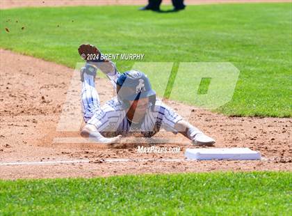 Thumbnail 2 in Eaton vs. University (CHSAA 3A State Championship) photogallery.