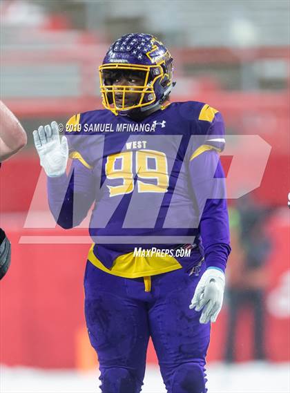 Thumbnail 1 in Bellevue West vs. Omaha Westside (NSAA Class A Final)  photogallery.