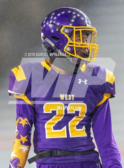 Thumbnail 1 in Bellevue West vs. Omaha Westside (NSAA Class A Final)  photogallery.