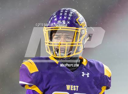 Thumbnail 3 in Bellevue West vs. Omaha Westside (NSAA Class A Final)  photogallery.