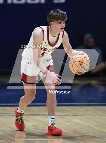 Thumbnail 2 in Hickory vs. Wesleyan Christian Academy photogallery.