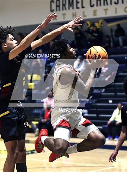 Thumbnail 2 in Hickory vs. Wesleyan Christian Academy photogallery.