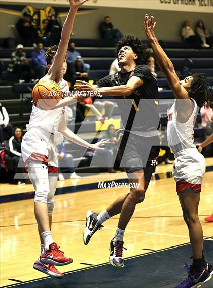 Thumbnail 1 in Hickory vs. Wesleyan Christian Academy photogallery.