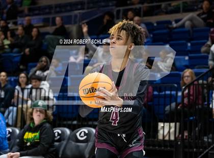 Thumbnail 2 in Venture Academy vs. Natomas (CIF SJS D4 Final) photogallery.