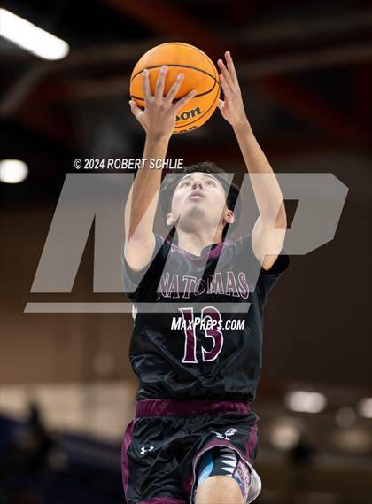 Thumbnail 2 in Venture Academy vs. Natomas (CIF SJS D4 Final) photogallery.