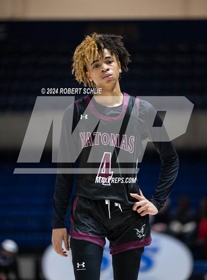 Thumbnail 2 in Venture Academy vs. Natomas (CIF SJS D4 Final) photogallery.