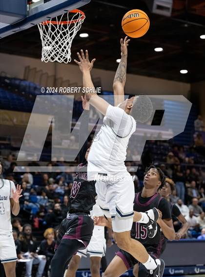 Thumbnail 1 in Venture Academy vs. Natomas (CIF SJS D4 Final) photogallery.