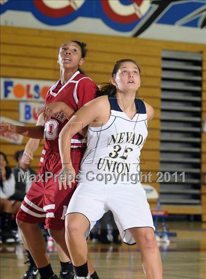 Thumbnail 1 in McClatchy vs. Nevada Union (Lady Bulldogs Winter Classic) photogallery.