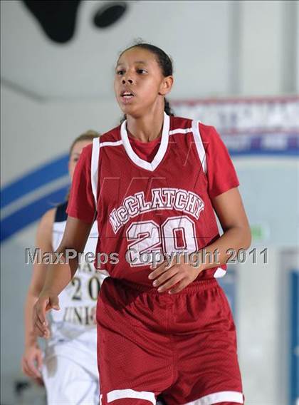 Thumbnail 3 in McClatchy vs. Nevada Union (Lady Bulldogs Winter Classic) photogallery.